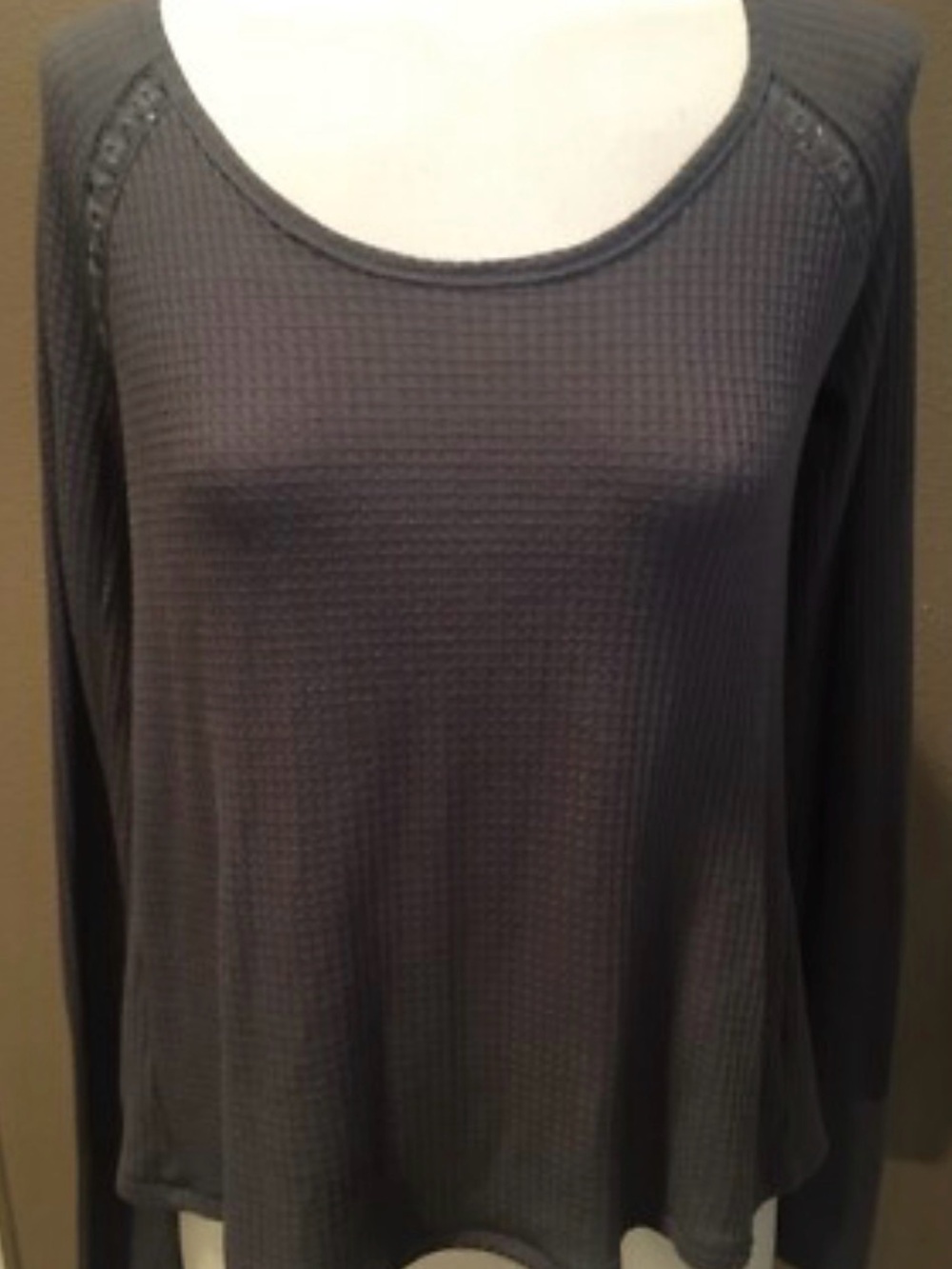 Lucky Brand Black Waffle-Knit Long Sleeve Scoop Neck Top